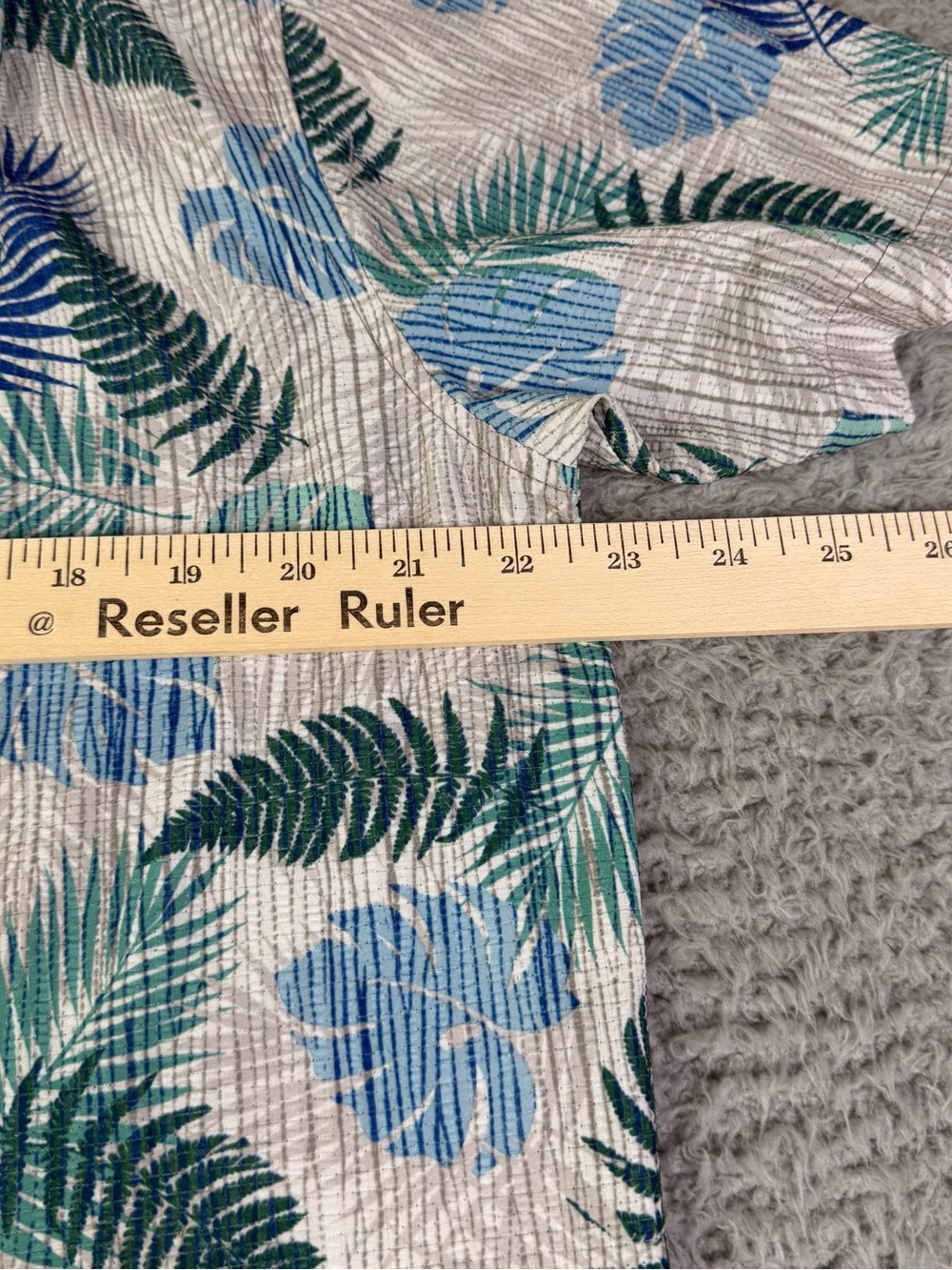 Tommy Bahama The Bahama Coast Shirt Medium Gray Button Islandzone Tropical - Picture 6 of 10